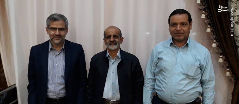 از راست؛ دکتر علی نقی عطارد - قدرت الله محرابی - قاسم عباسی